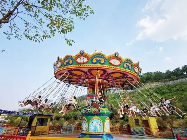 廣東恩平花海（hǎi）歡樂世界